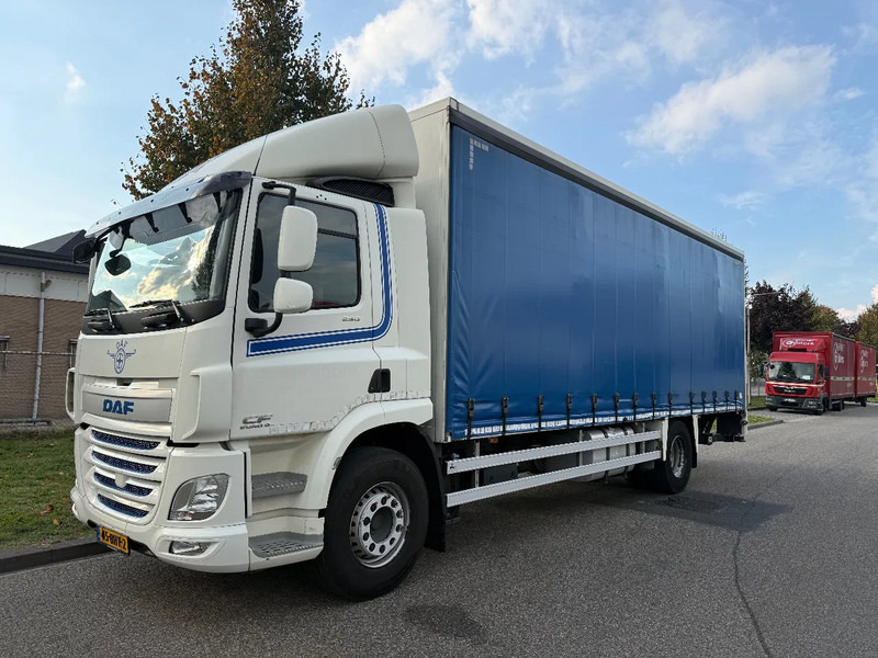 DAF CF 290 2016 - بصندوق مغلق شاحنة: صور 1 DAF CF 290 2016 - بصندوق مغلق شاحنة: صور 1