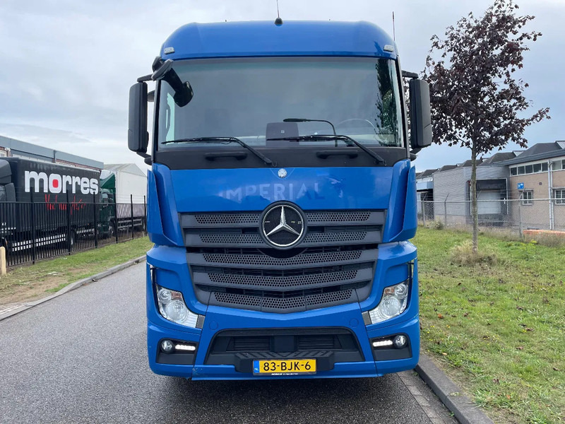 Mercedes-Benz Actros 1943 full adr 2017 only 695.000 km - شاحنة جرار: صور 5 Mercedes-Benz Actros 1943 full adr 2017 only 695.000 km - شاحنة جرار: صور 5