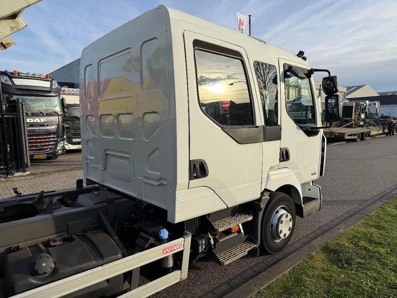Renault Midlum 180 Doka crewcab 7 seats ex government - قلابات: صور 5 Renault Midlum 180 Doka crewcab 7 seats ex government - قلابات: صور 5