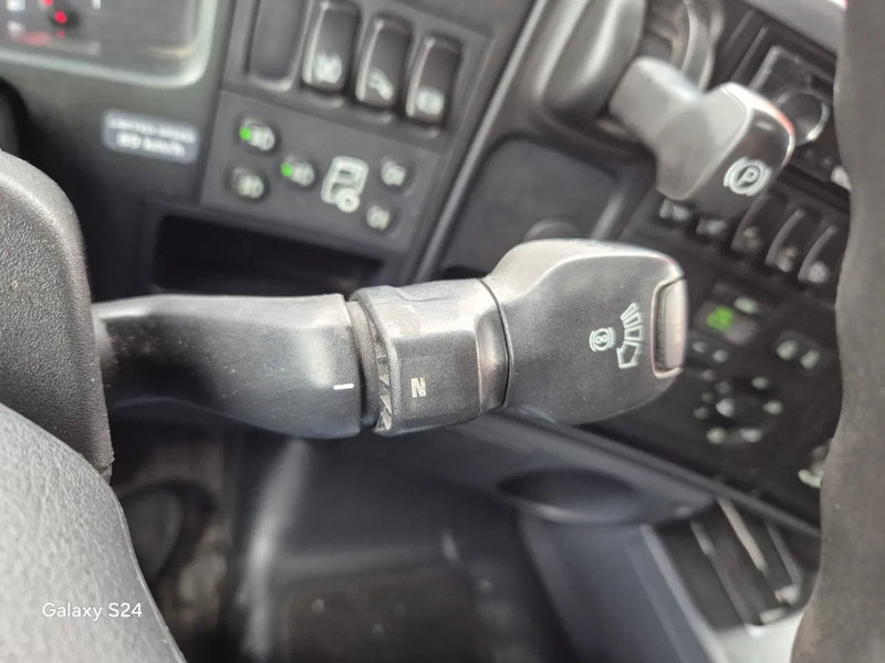 تأجير Scania R500 V8 euro 5 retarder 2009 Scania R500 V8 euro 5 retarder 2009: صور 13
