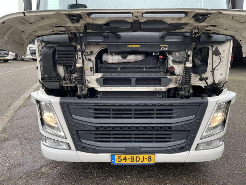 شاحنة جرار Volvo FM 370 euro 6: صور 13 شاحنة جرار Volvo FM 370 euro 6: صور 13