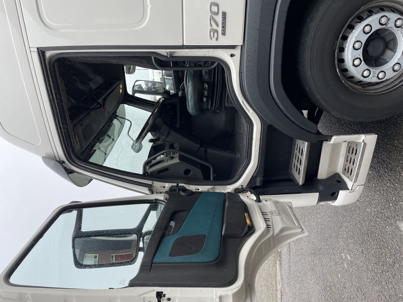 شاحنة جرار Volvo FM 370 euro 6: صور 8 شاحنة جرار Volvo FM 370 euro 6: صور 8