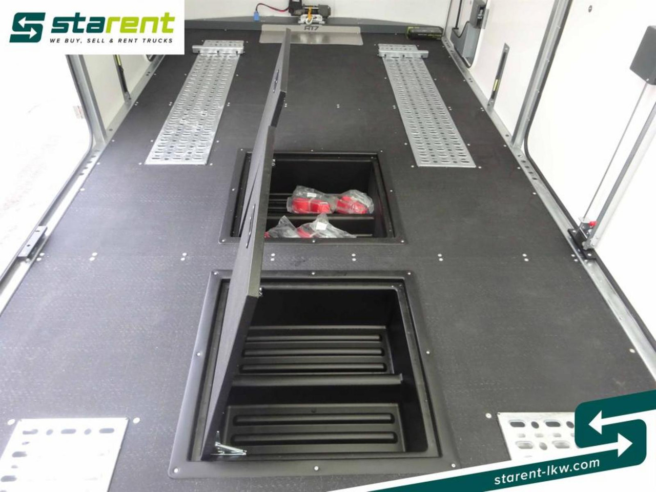 شاحنة نقل سيارات مقطورة جديد Brian James Trailers Race Transporter 7 Seilwinde elektrische Klappe: صور 18 شاحنة نقل سيارات مقطورة جديد Brian James Trailers Race Transporter 7 Seilwinde elektrische Klappe: صور 18