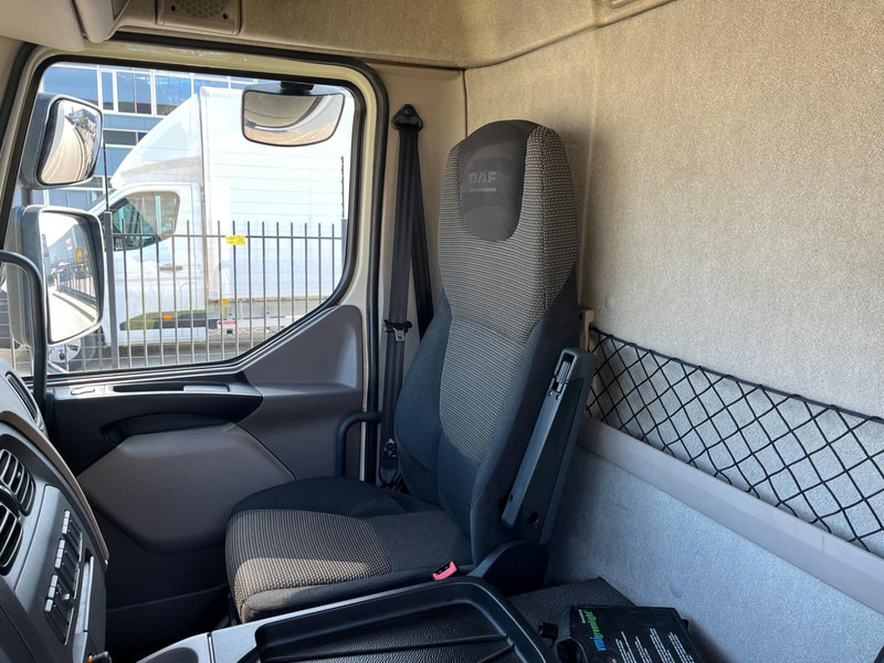 بصندوق مغلق شاحنة DAF LF 210, 4x2, Euro 6, Airco, Nav: صور 16