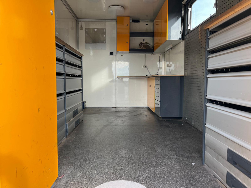 Renault Master 165.35 L3, Euro 6, Airco, Nav, Camera, Mobile office/ workshop - الشاحنات الصغيرة صندوق مغلق: صور 5 Renault Master 165.35 L3, Euro 6, Airco, Nav, Camera, Mobile office/ workshop - الشاحنات الصغيرة صندوق مغلق: صور 5