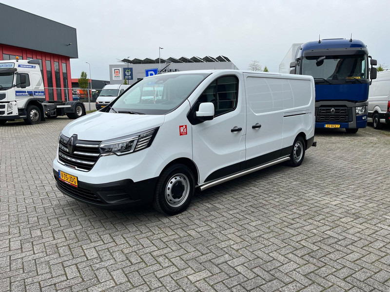 Renault Trafic E-Tech Red L2 H1, Nieuwstaat/New condition, Lees omschrijving/Read description - فان المدمجة, فان كهربائية: صور 1 Renault Trafic E-Tech Red L2 H1, Nieuwstaat/New condition, Lees omschrijving/Read description - فان المدمجة, فان كهربائية: صور 1