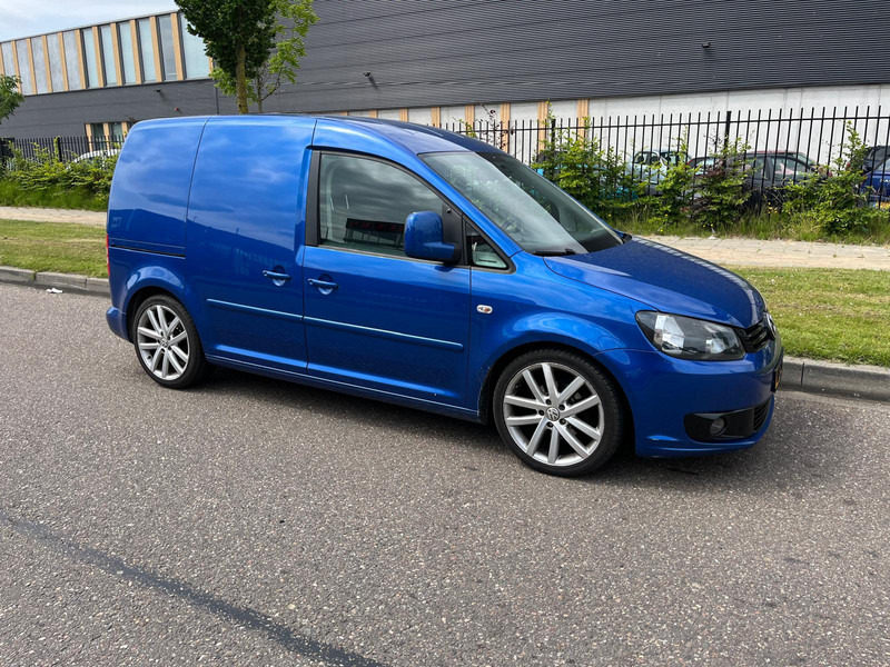 Volkswagen Caddy 1.6 TDI , 75 pk, Airco, Navigatie, - فان المدمجة: صور 3 Volkswagen Caddy 1.6 TDI , 75 pk, Airco, Navigatie, - فان المدمجة: صور 3