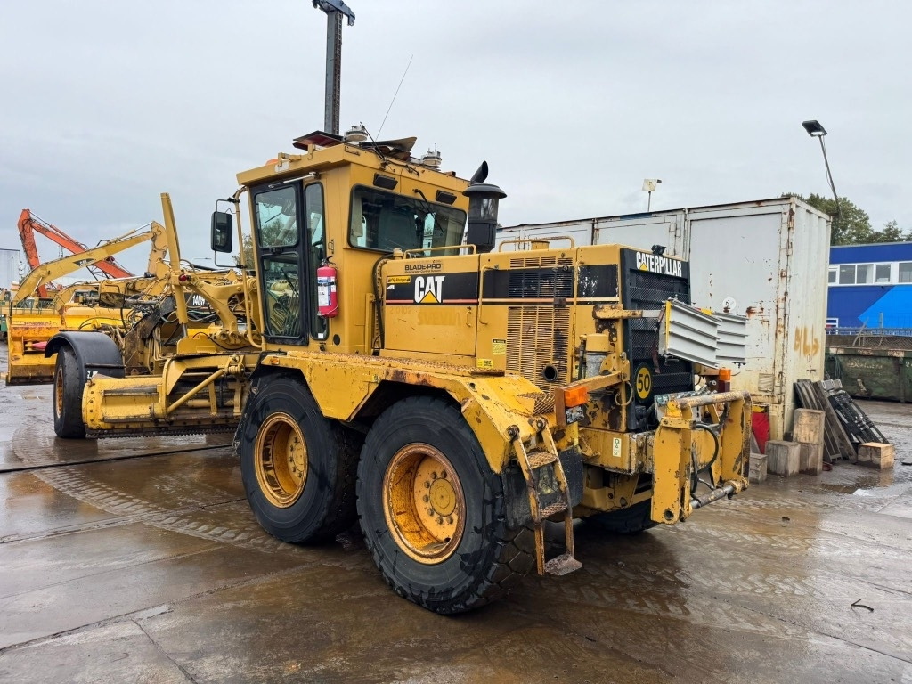 CAT 140 H - آلة تسوية الأرض: صور 3 CAT 140 H - آلة تسوية الأرض: صور 3