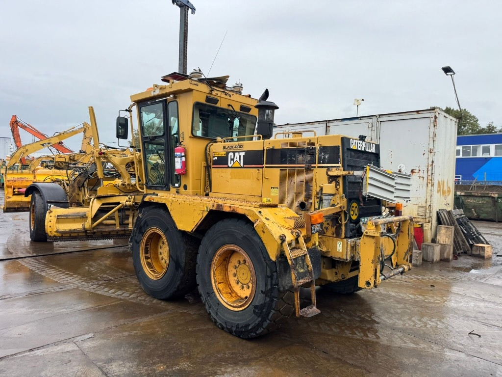 CAT 140 H - آلة تسوية الأرض: صور 3 CAT 140 H - آلة تسوية الأرض: صور 3