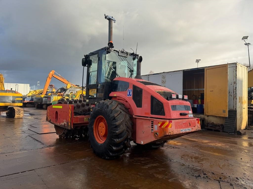 CAT CP 74 - مدماج: صور 3 CAT CP 74 - مدماج: صور 3