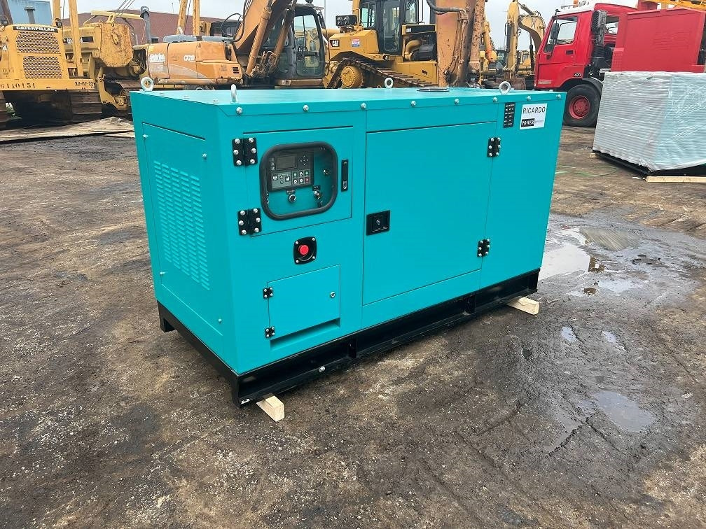 Ricardo 20KVA 16KW SILENT GENERATOR 3 PHASE 50HZ 400V NEW - مجموعة المولدات: صور 1 Ricardo 20KVA 16KW SILENT GENERATOR 3 PHASE 50HZ 400V NEW - مجموعة المولدات: صور 1