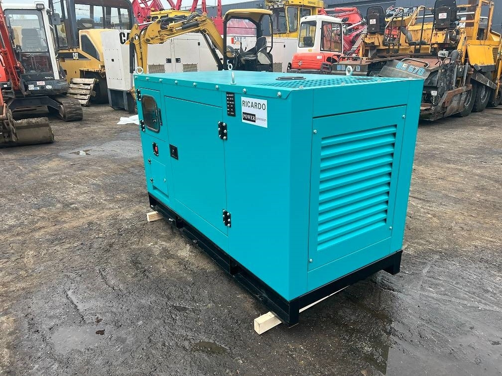 Ricardo 20KVA 16KW SILENT GENERATOR 3 PHASE 50HZ 400V NEW - مجموعة المولدات: صور 3 Ricardo 20KVA 16KW SILENT GENERATOR 3 PHASE 50HZ 400V NEW - مجموعة المولدات: صور 3