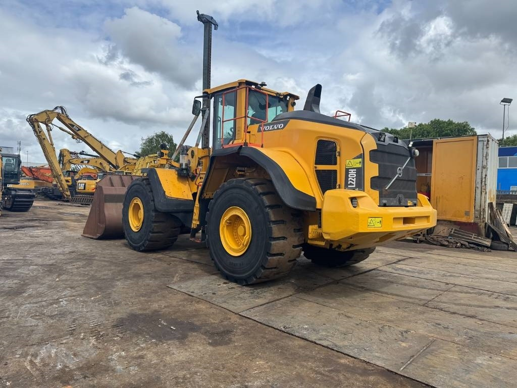 Volvo L 220 H - اللودر بعجل: صور 3 Volvo L 220 H - اللودر بعجل: صور 3