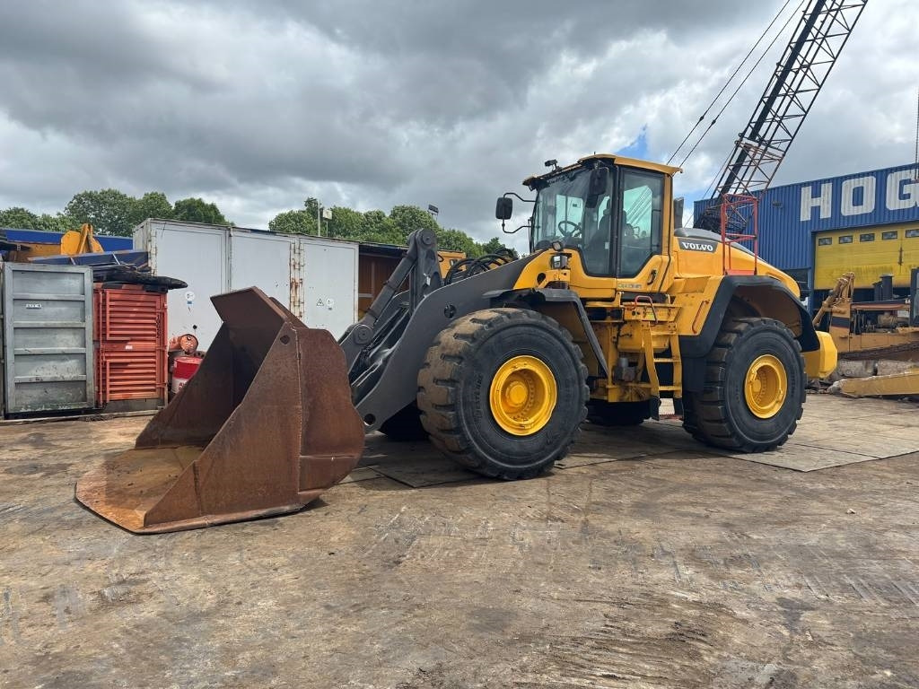 Volvo L 220 H - اللودر بعجل: صور 1 Volvo L 220 H - اللودر بعجل: صور 1