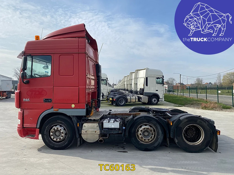 DAF XF 105 410 - شاحنة جرار: صور 2 DAF XF 105 410 - شاحنة جرار: صور 2