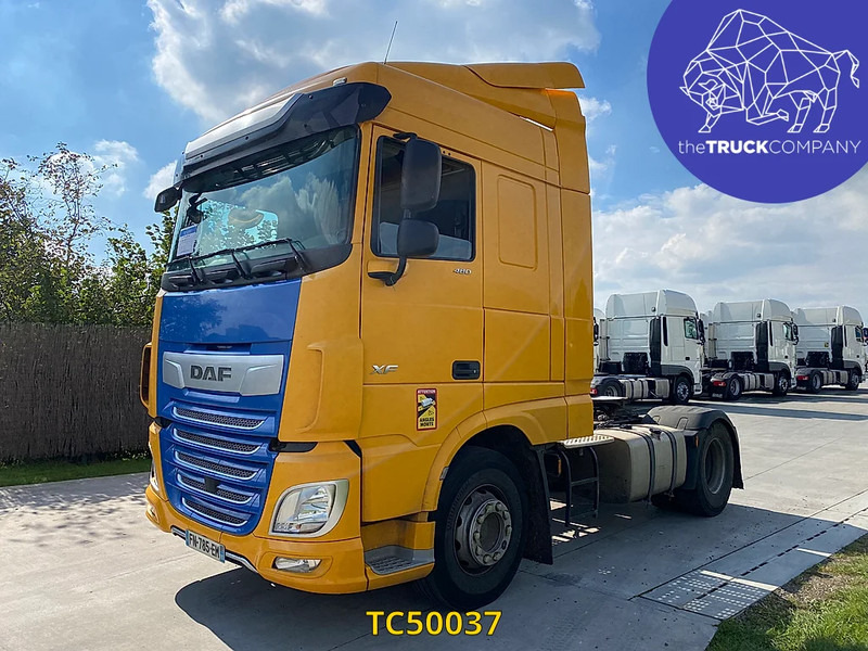 DAF XF 480 - شاحنة جرار: صور 1 DAF XF 480 - شاحنة جرار: صور 1