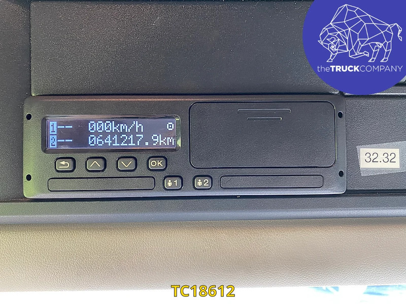 شاحنة جرار DAF XF 480: صور 10