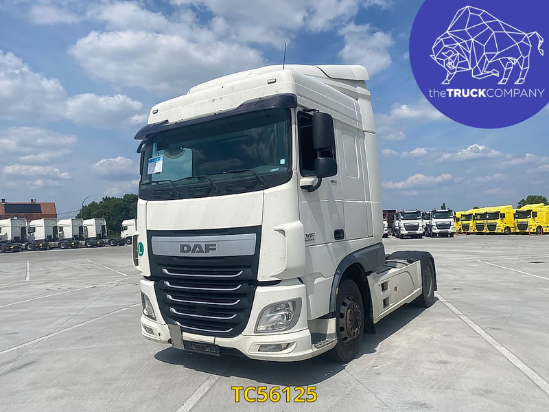 DAF XF Euro6 460 - شاحنة جرار: صور 1 DAF XF Euro6 460 - شاحنة جرار: صور 1