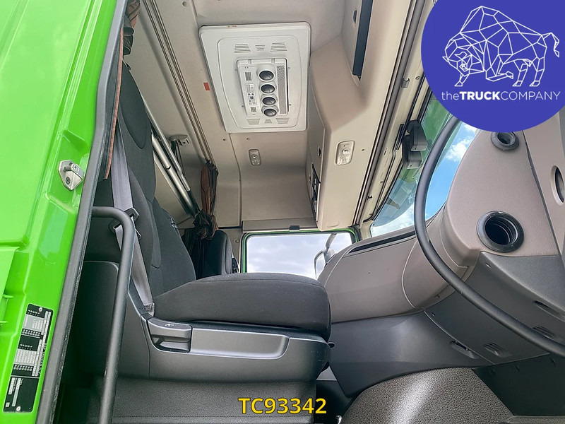 DAF XF Euro6 480 - شاحنة جرار: صور 5 DAF XF Euro6 480 - شاحنة جرار: صور 5