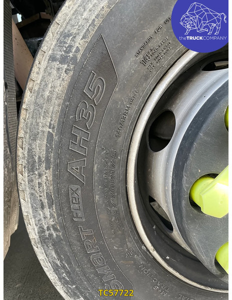 Iveco EuroCargo 120 EL20 - شاحنة القمامة: صور 3 Iveco EuroCargo 120 EL20 - شاحنة القمامة: صور 3