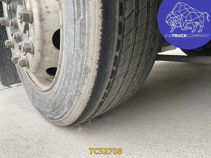 Iveco Stralis - شاحنة ستارة: صور 3 Iveco Stralis - شاحنة ستارة: صور 3