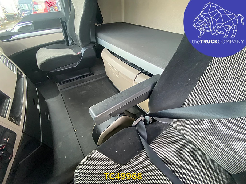 MAN TGX 18 500 - شاحنة جرار: صور 3 MAN TGX 18 500 - شاحنة جرار: صور 3