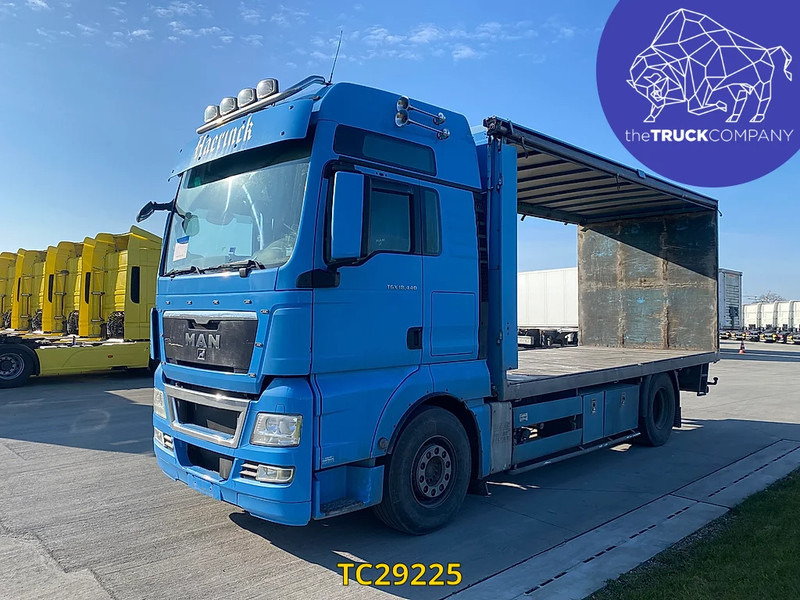 MAN TGX 440 - شاحنات مسطحة: صور 1 MAN TGX 440 - شاحنات مسطحة: صور 1