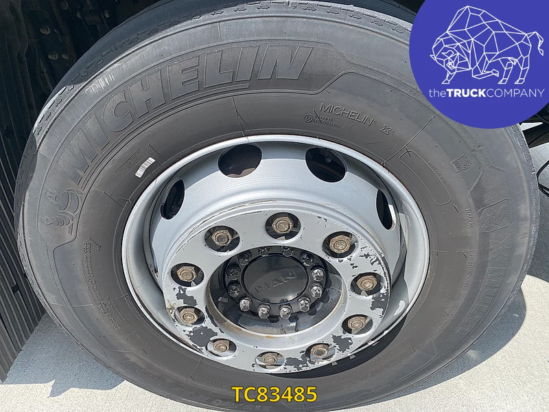 MAN TGX 460 - شاحنة جرار: صور 3 MAN TGX 460 - شاحنة جرار: صور 3