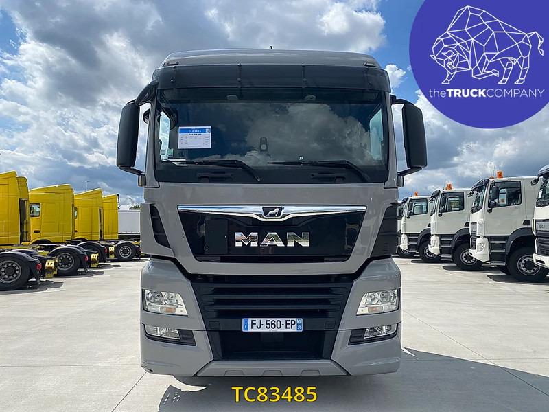 MAN TGX 460 - شاحنة جرار: صور 2 MAN TGX 460 - شاحنة جرار: صور 2