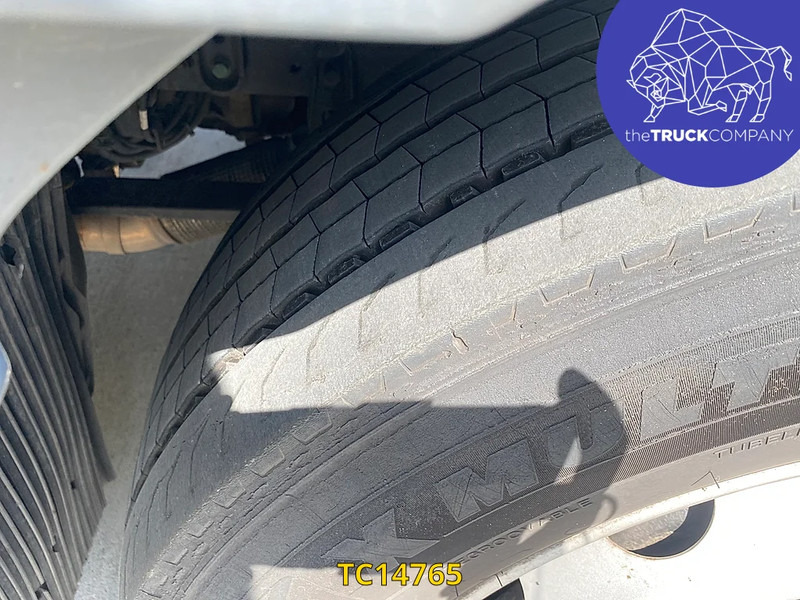 MAN TGX 460 - شاحنة جرار: صور 3 MAN TGX 460 - شاحنة جرار: صور 3