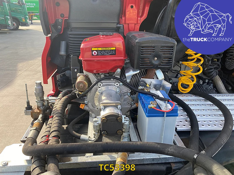 شاحنة جرار MAN TGX 480: صور 14