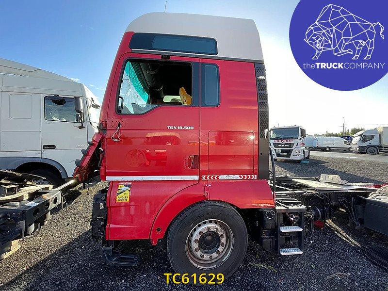 MAN TGX 500 - شاحنة جرار: صور 4 MAN TGX 500 - شاحنة جرار: صور 4