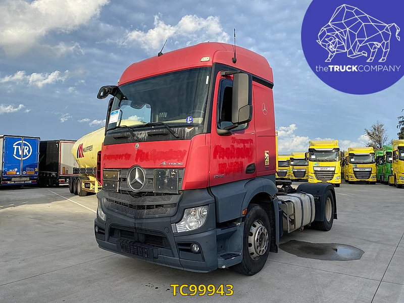 Mercedes-Benz Actros 1842 - شاحنة جرار: صور 1 Mercedes-Benz Actros 1842 - شاحنة جرار: صور 1