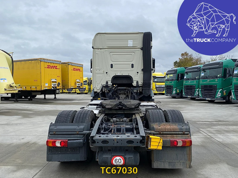 Mercedes-Benz Actros 1843 - شاحنة جرار: صور 4 Mercedes-Benz Actros 1843 - شاحنة جرار: صور 4