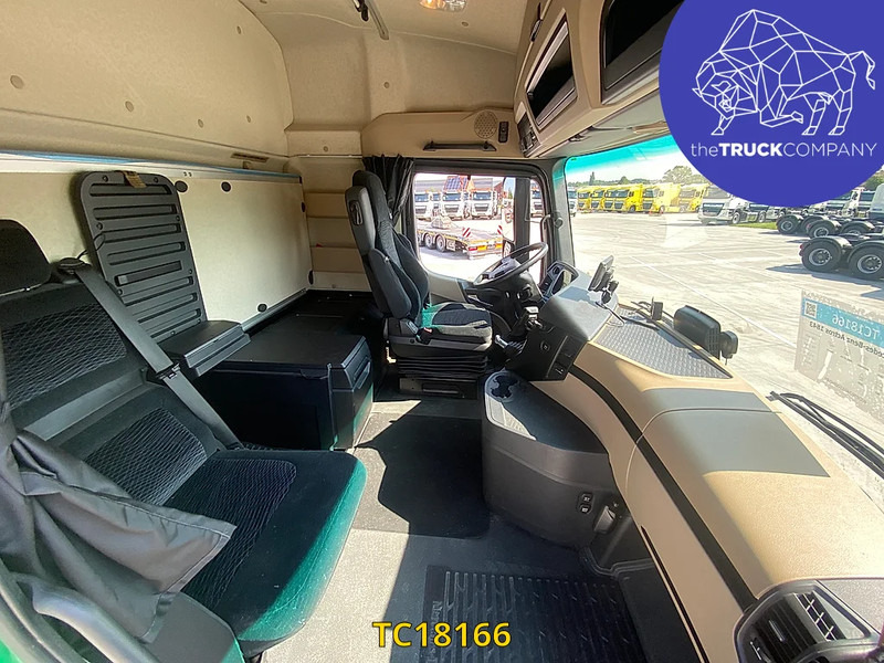 Mercedes-Benz Actros 1843 - شاحنة جرار: صور 5 Mercedes-Benz Actros 1843 - شاحنة جرار: صور 5