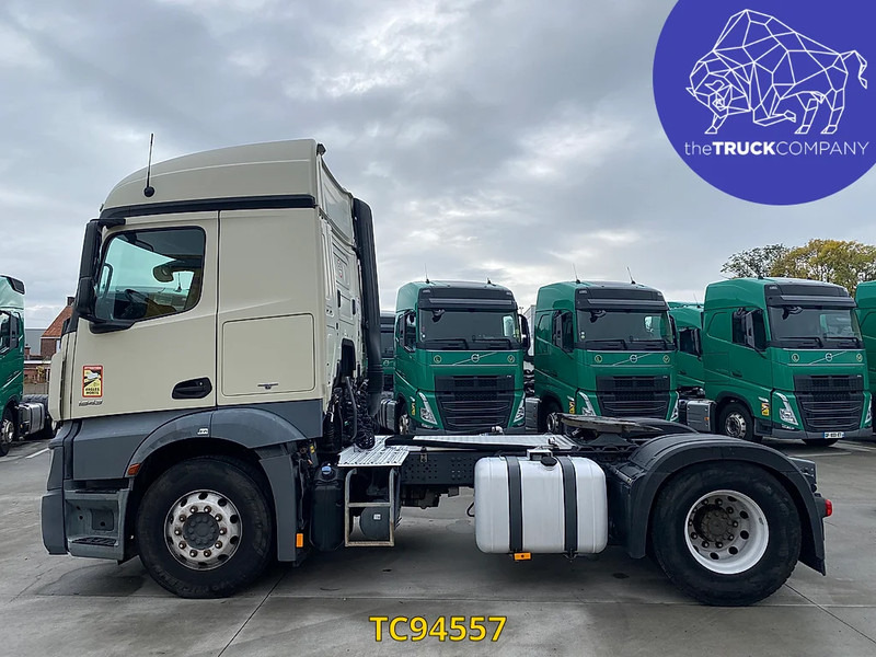 Mercedes-Benz Actros 1843 - شاحنة جرار: صور 2 Mercedes-Benz Actros 1843 - شاحنة جرار: صور 2