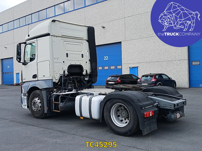 Mercedes-Benz Actros 1843 - شاحنة جرار: صور 3 Mercedes-Benz Actros 1843 - شاحنة جرار: صور 3