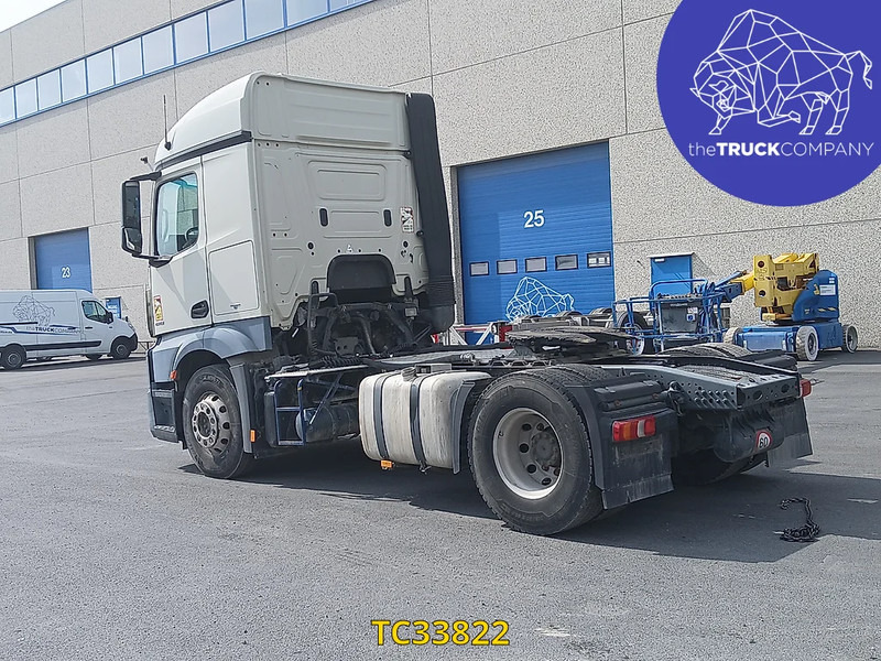 Mercedes-Benz Actros 1843 - شاحنة جرار: صور 3 Mercedes-Benz Actros 1843 - شاحنة جرار: صور 3