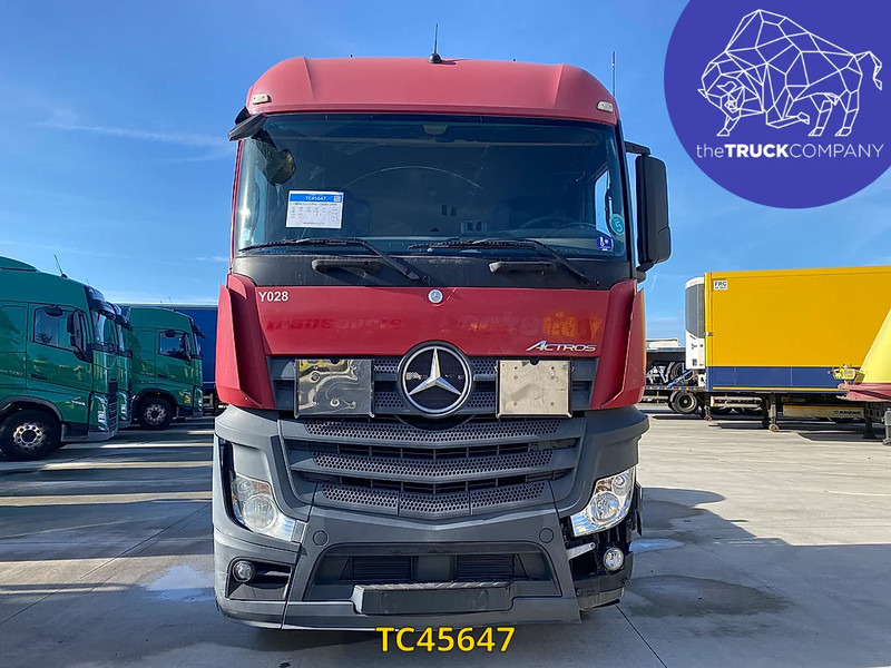 شاحنة جرار Mercedes-Benz Actros 1843: صور 10 شاحنة جرار Mercedes-Benz Actros 1843: صور 10