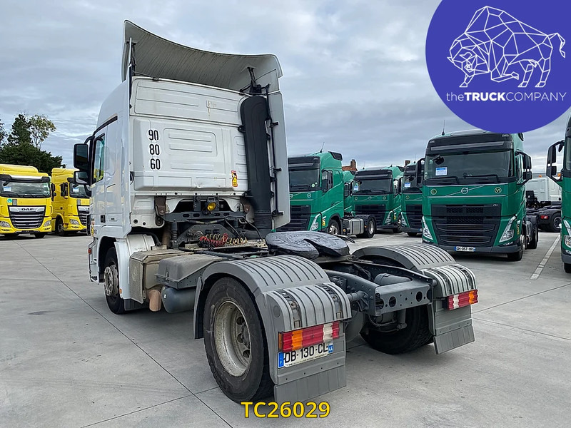 Mercedes-Benz Actros 1844 - شاحنة جرار: صور 3 Mercedes-Benz Actros 1844 - شاحنة جرار: صور 3