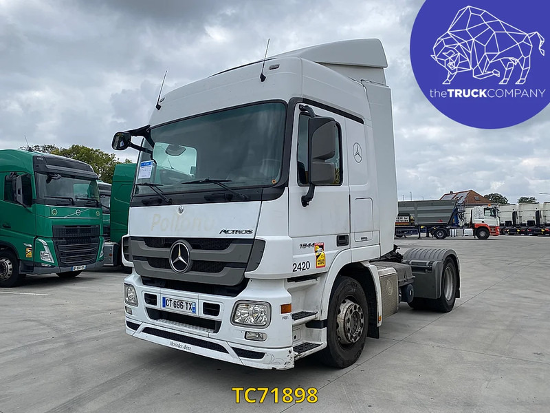 Mercedes-Benz Actros 1844 - شاحنة جرار: صور 1 Mercedes-Benz Actros 1844 - شاحنة جرار: صور 1