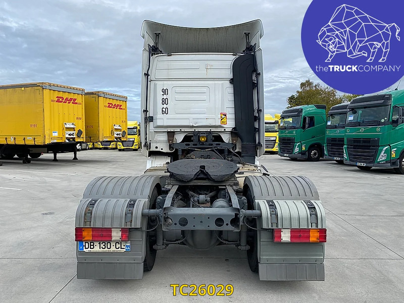 Mercedes-Benz Actros 1844 - شاحنة جرار: صور 4 Mercedes-Benz Actros 1844 - شاحنة جرار: صور 4