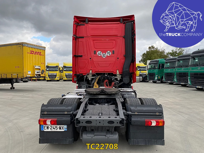 Mercedes-Benz Actros 1846 - شاحنة جرار: صور 4 Mercedes-Benz Actros 1846 - شاحنة جرار: صور 4