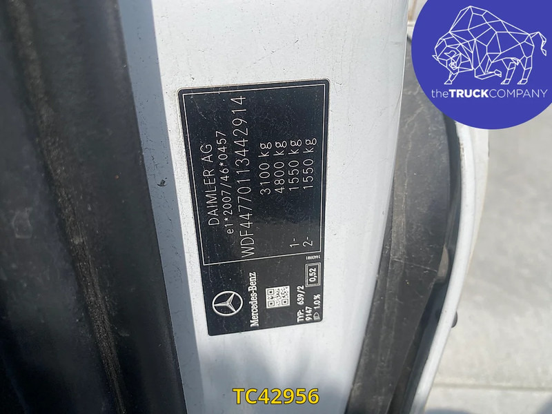 Mercedes-Benz Vito 111 CDI MINIBUS 9 SEATS - صغيرة, ميكروباص: صور 2 Mercedes-Benz Vito 111 CDI MINIBUS 9 SEATS - صغيرة, ميكروباص: صور 2