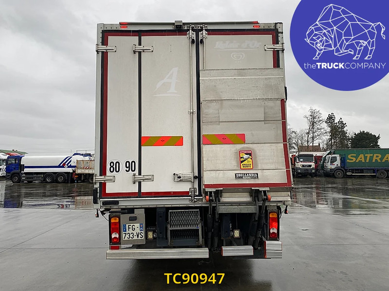 Renault D 210 - مبردة شاحنة: صور 4 Renault D 210 - مبردة شاحنة: صور 4