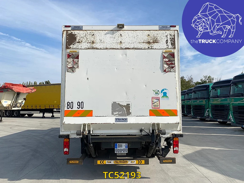 Renault D 210 - بصندوق مغلق شاحنة: صور 3 Renault D 210 - بصندوق مغلق شاحنة: صور 3
