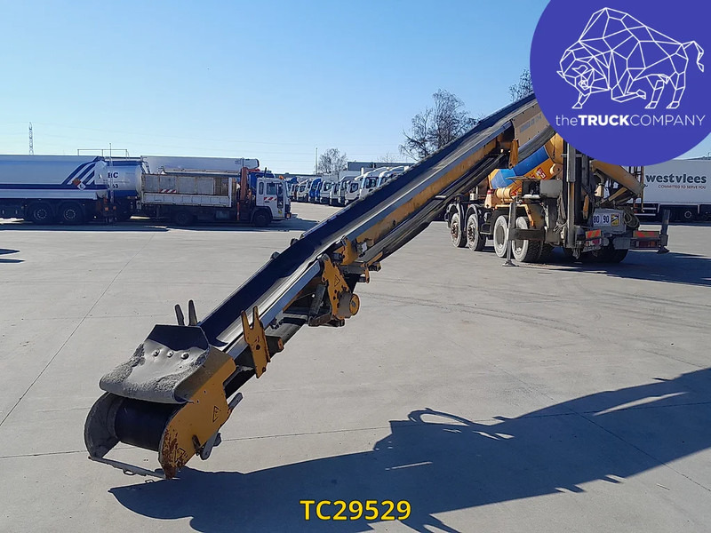 Renault Kerax 420 - شاحنة خلاطة خرسانة: صور 2 Renault Kerax 420 - شاحنة خلاطة خرسانة: صور 2