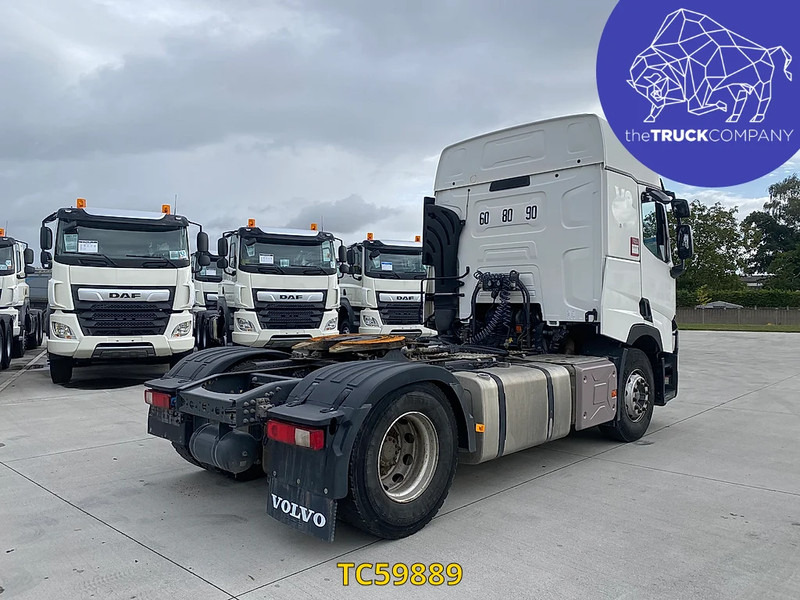 Renault T 460 - شاحنة جرار: صور 4 Renault T 460 - شاحنة جرار: صور 4