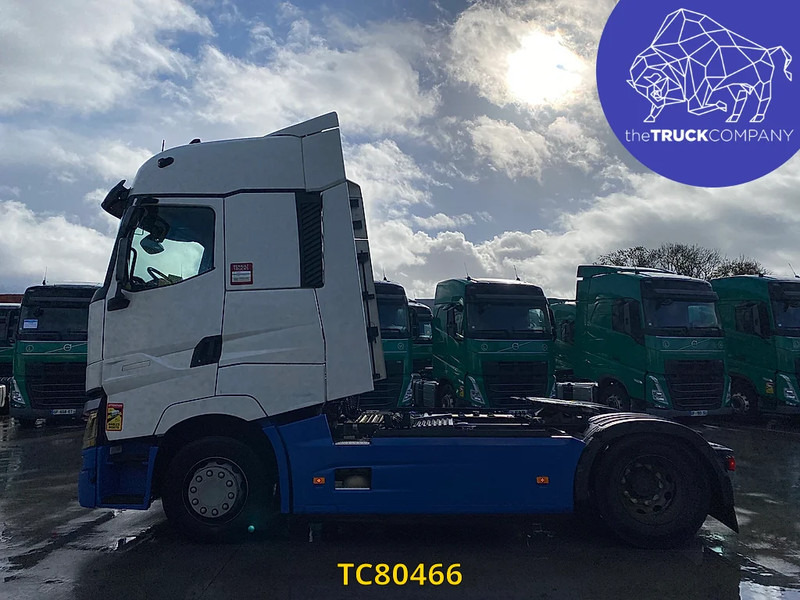 Renault T 480 - شاحنة جرار: صور 2 Renault T 480 - شاحنة جرار: صور 2