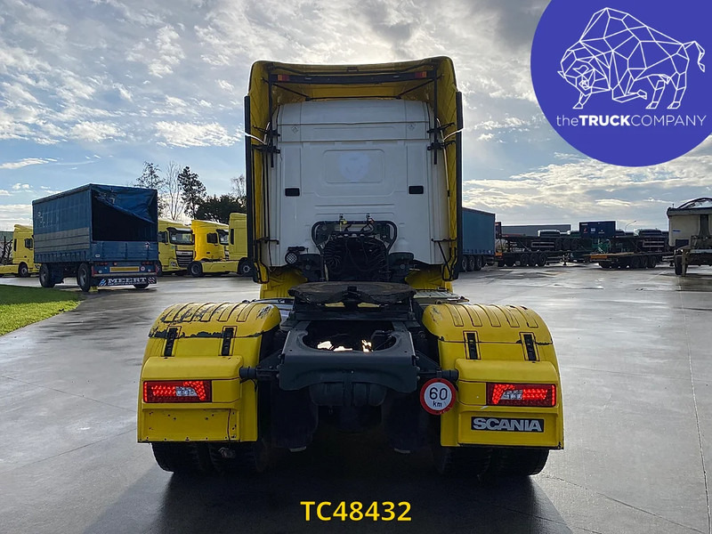 Scania G 450 - شاحنة جرار: صور 4 Scania G 450 - شاحنة جرار: صور 4